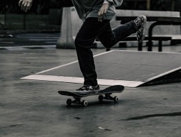 如何召唤him手机版